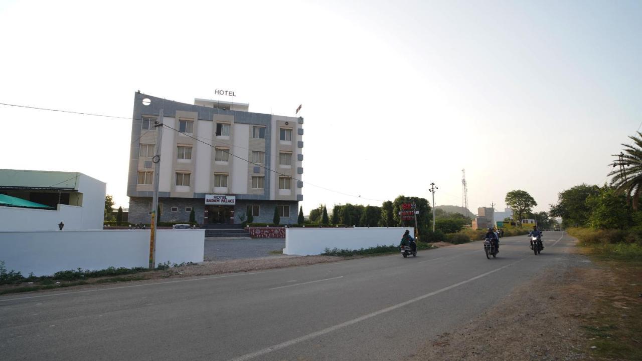 Hotel Badam Palace Udaipur Exterior photo